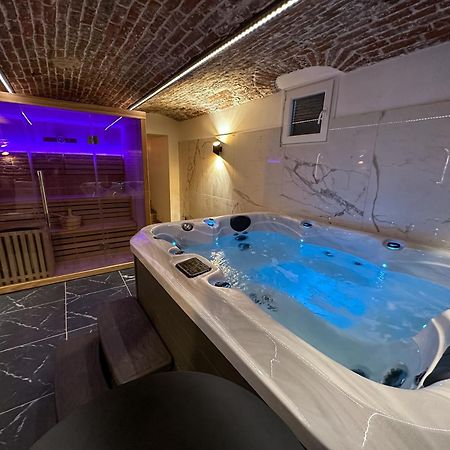 Le Bijou - Appartement, Sauna Et Jacuzzi - Lille Kültér fotó