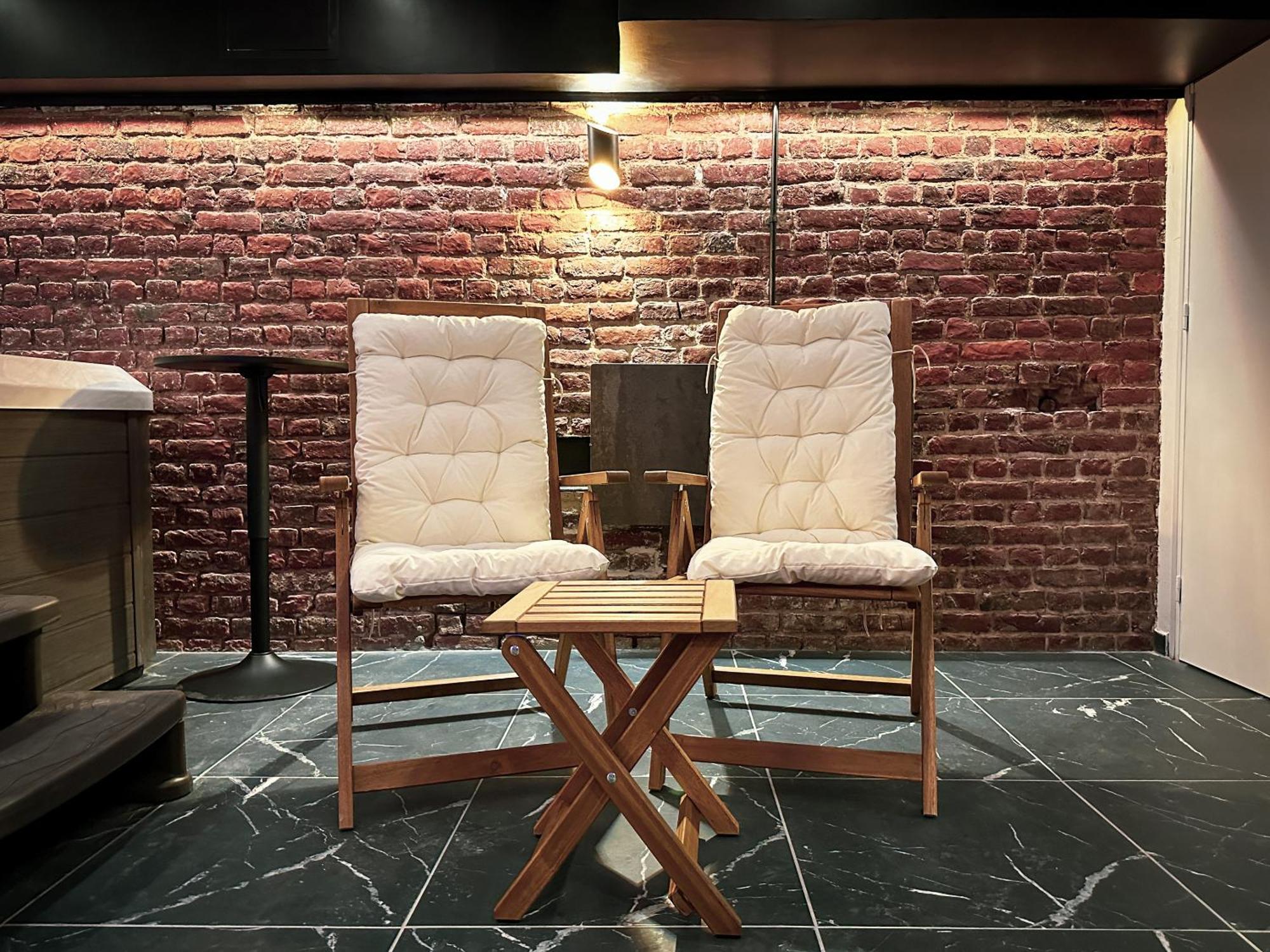 Le Bijou - Appartement, Sauna Et Jacuzzi - Lille Kültér fotó